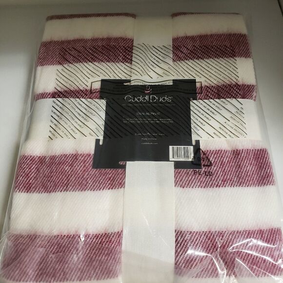 Cuddl Duds Acrylic Throw 50" x 60" - Picture 3 of 7